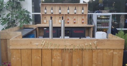 Complete steigerhouten set incl. bar en koeling